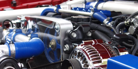 Compatibilité chimique des tuyaux en silicone avec les liquides de refroidissement automobiles