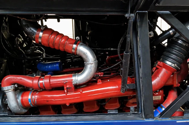 Silicone and Rubber Hoses in High-Temperature Applications